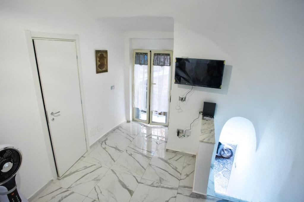 63 Apartment Naples